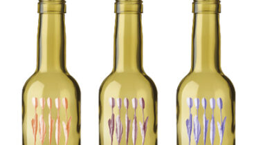 Advent calendar with small personalised wine bottles Cave de la Tulipe