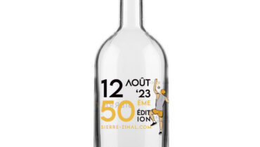 Une photo de produit décorée en impression numérique avec la date de la course Sierre-Zinal et leur 50ème édition.