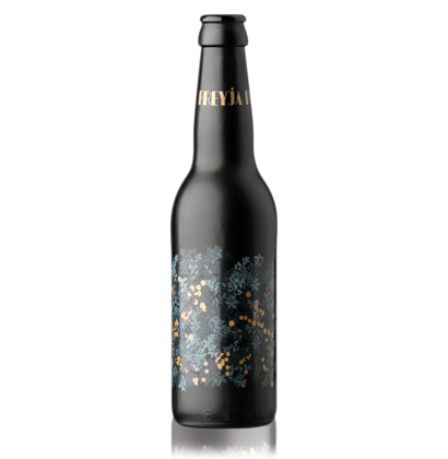 Freyja: Ein prickelnder Aprikosenwein in einer schwarzen, satinierten Longneck-Flasche mit persönlicher Note