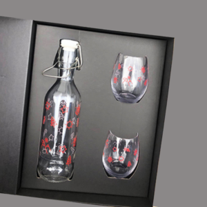 Giftbox with personalised water carafe and water glasses