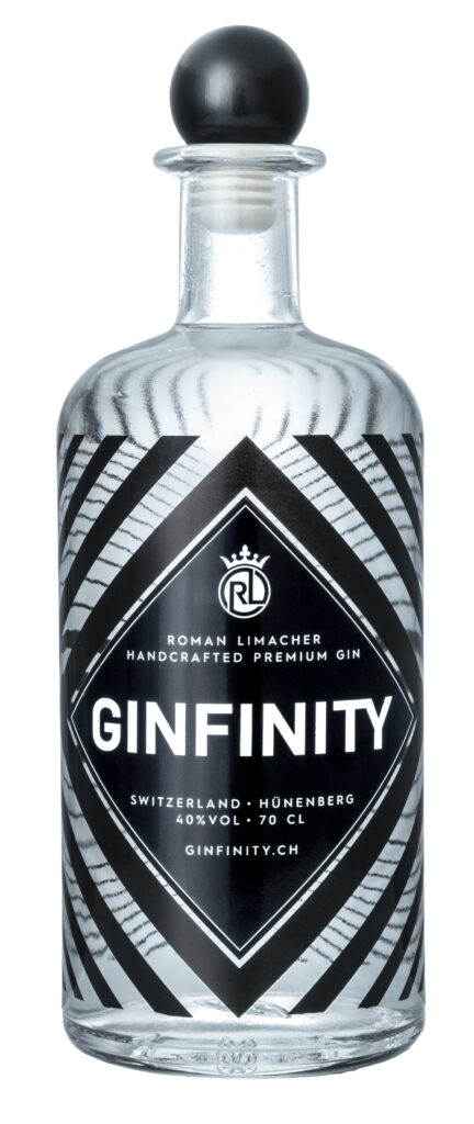 Ginfinity glass bottle ©Liwero Distillery GmbH